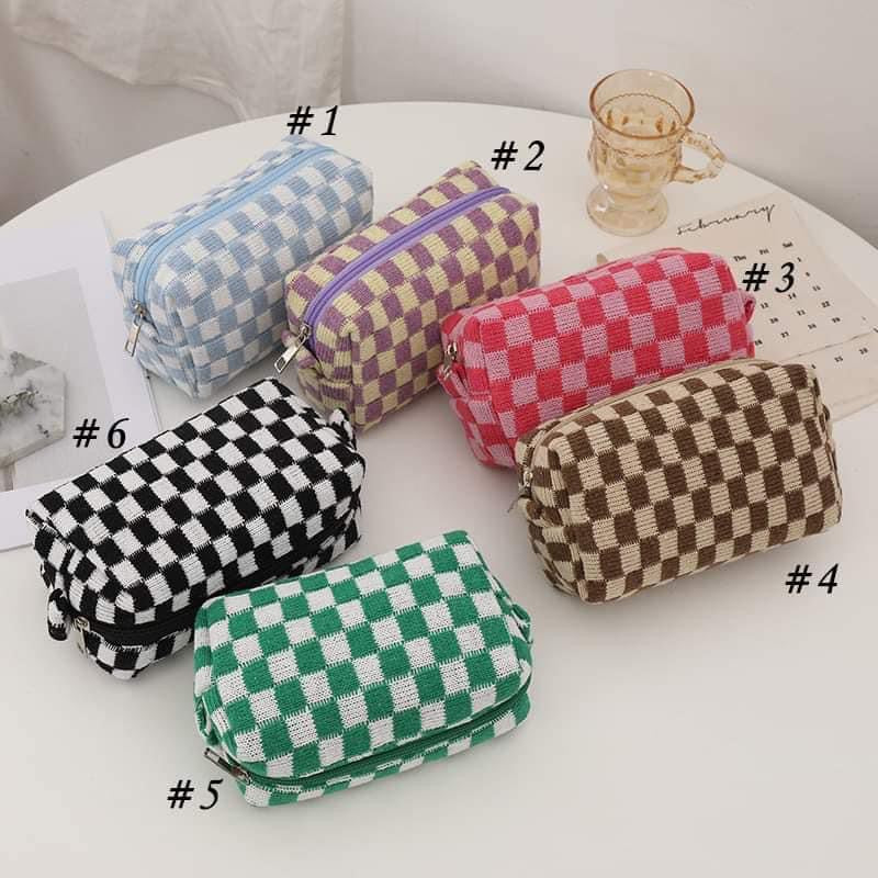Make up bags checkered *sent at random* PINK & black main colors*