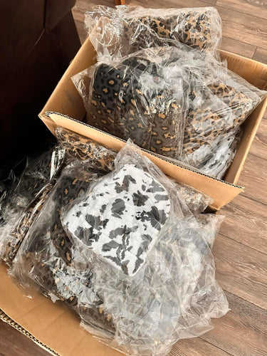 Kids/adult mix beanies sent randomly huge sale* cow/leopard